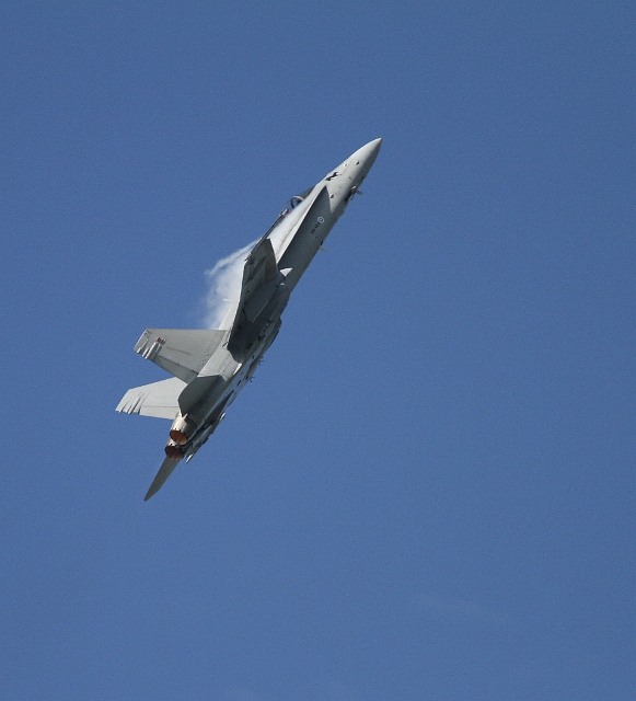 104 F18 Hornet Finland.jpg